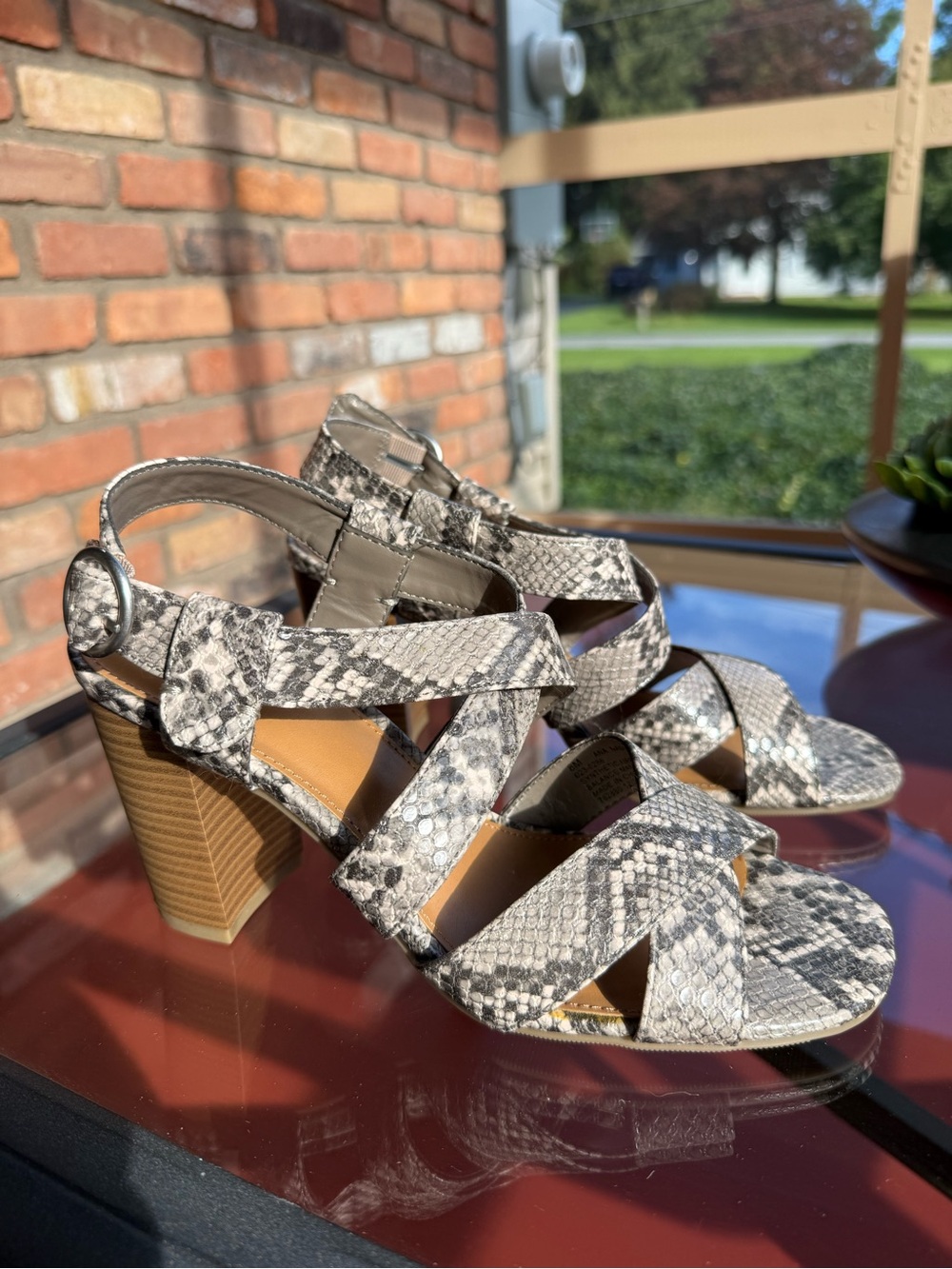 a.n.a. Nadia Heeled Snake Print Sandals